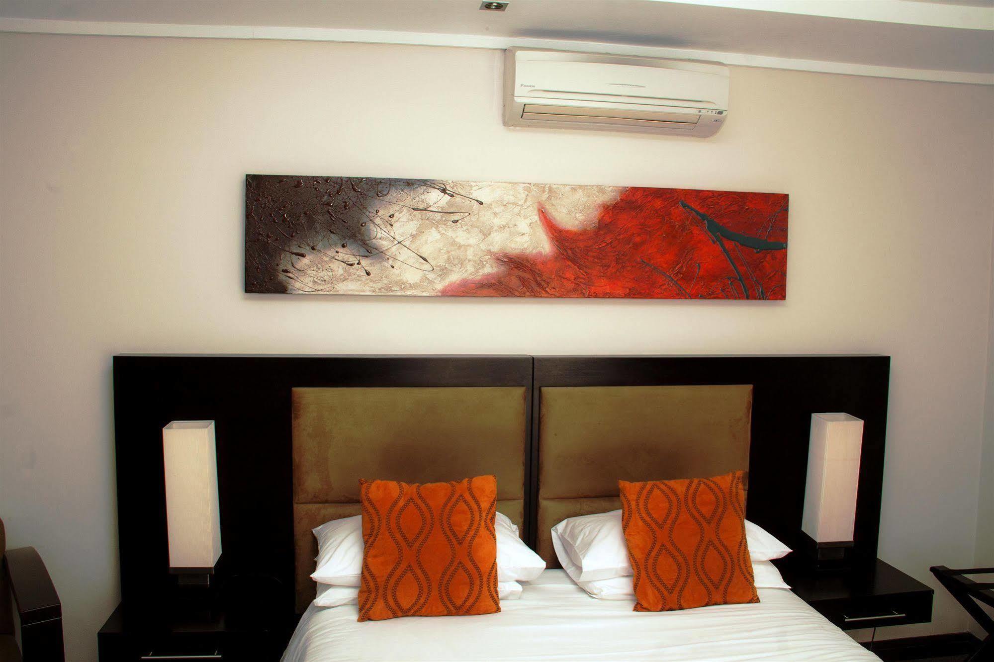 Urban Chic Boutique Hotel & Cafe 开普敦 外观 照片